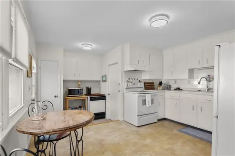 5 Cedarwood Drive East Providence RI 02915