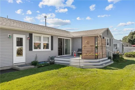 5 Cedarwood Drive East Providence RI 02915