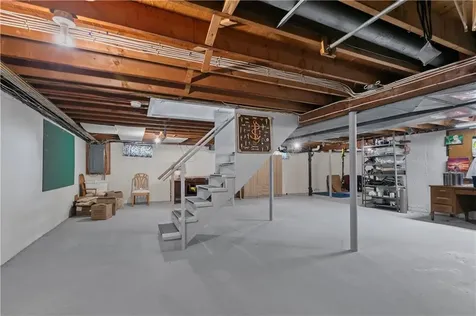 5 Cedarwood Drive East Providence RI 02915