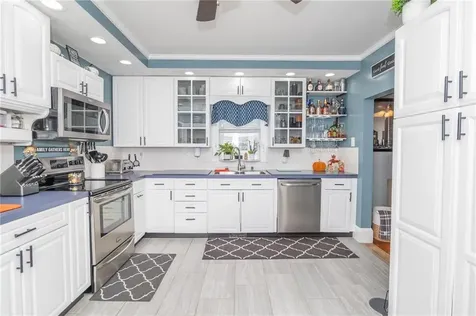 5 Columbia Avenue Lincoln RI 02865