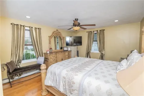 5 Columbia Avenue Lincoln RI 02865