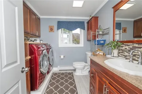 5 Columbia Avenue Lincoln RI 02865