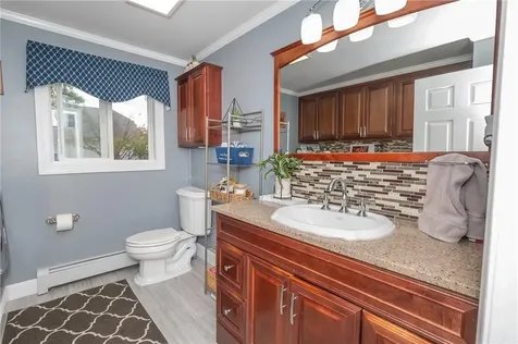 5 Columbia Avenue Lincoln RI 02865