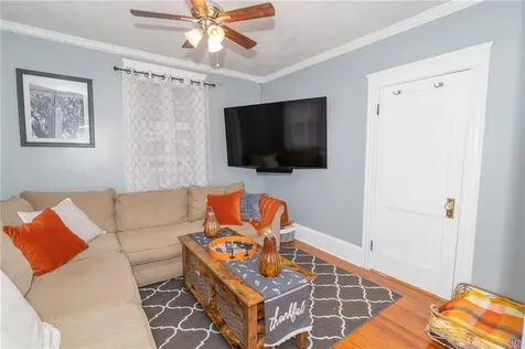 5 Columbia Avenue Lincoln RI 02865