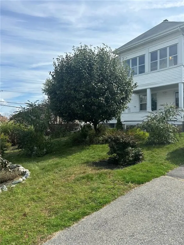 322 Power Road Pawtucket RI 02860