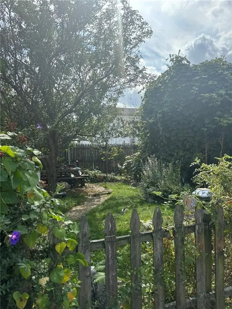 322 Power Road Pawtucket RI 02860