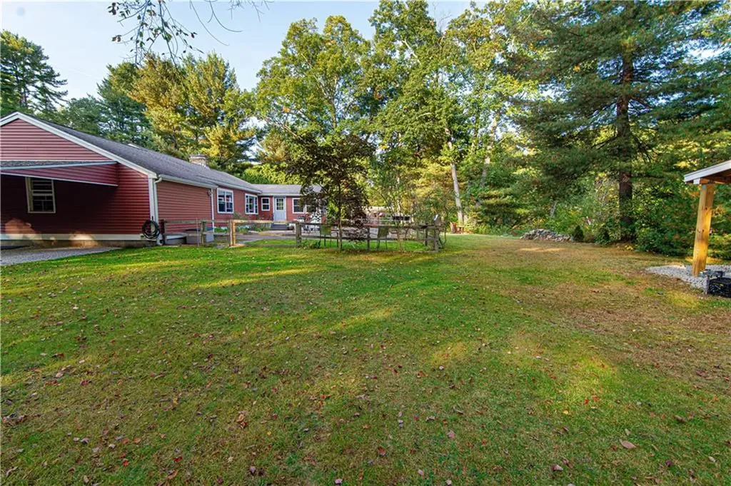 311 East Avenue Burrillville RI 02830