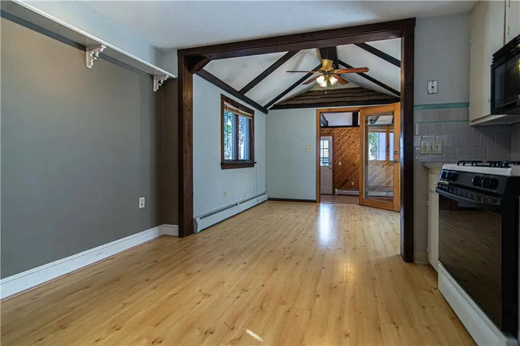 26 Lancaster Avenue Warwick RI 02886