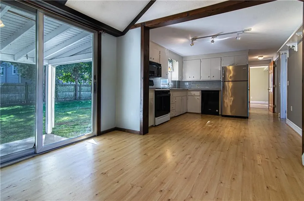26 Lancaster Avenue Warwick RI 02886