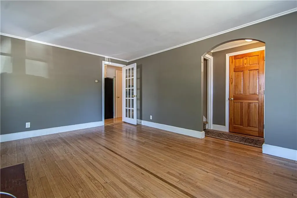 26 Lancaster Avenue Warwick RI 02886