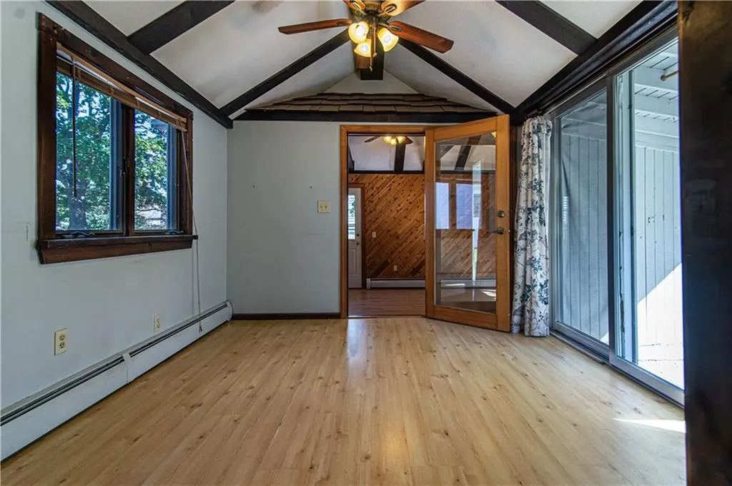 26 Lancaster Avenue Warwick RI 02886
