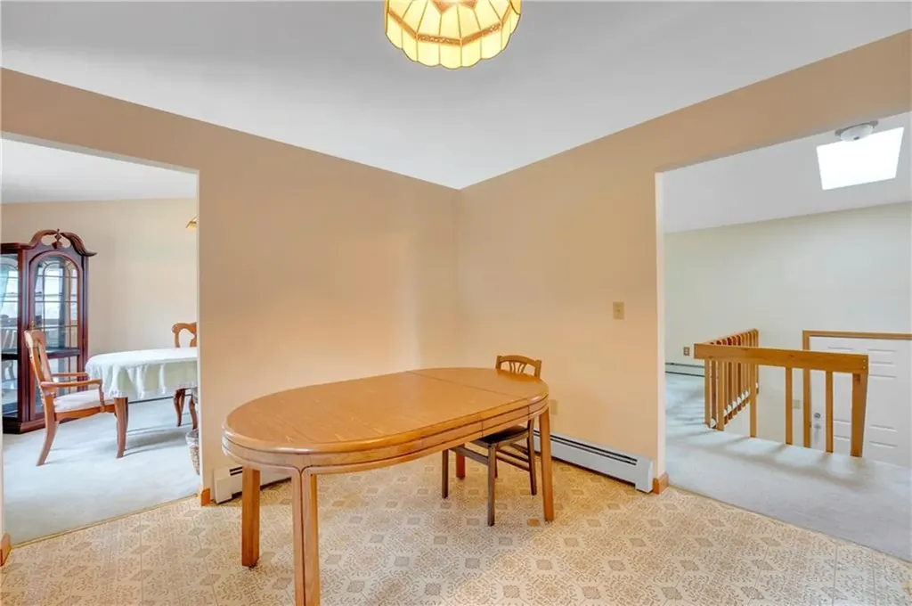 14 Glendale Avenue East Providence RI 02915