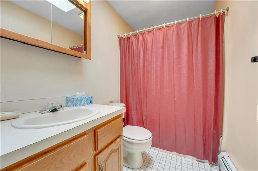 14 Glendale Avenue East Providence RI 02915