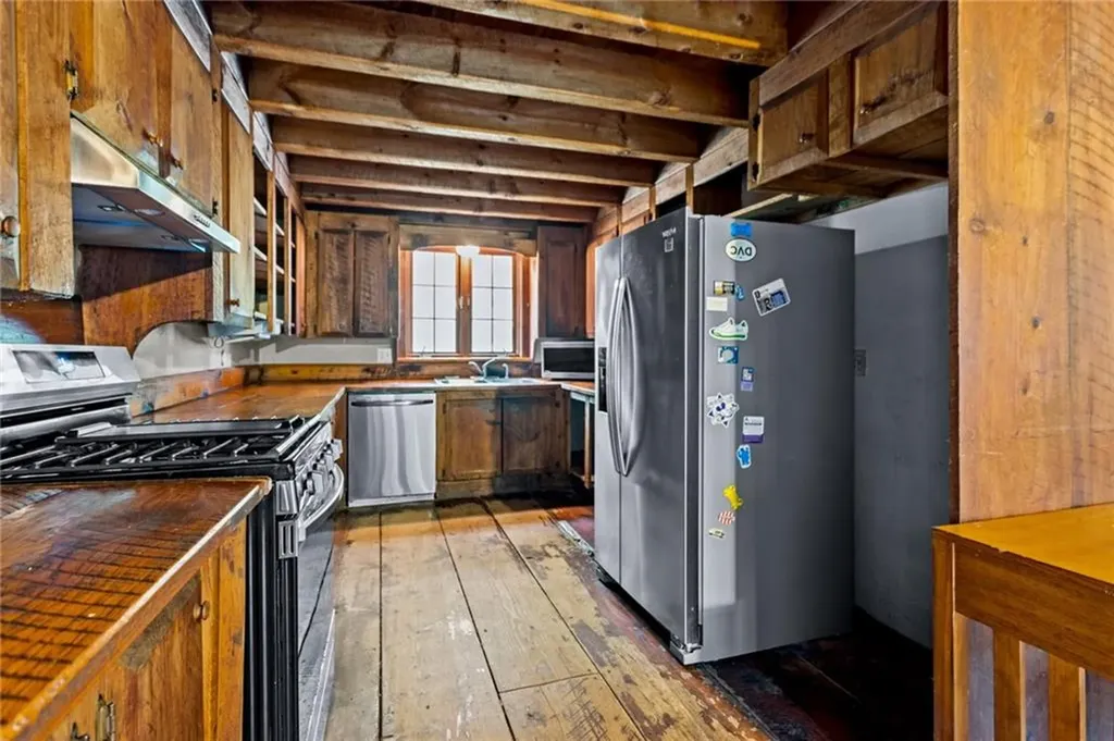 227 Glen Rock Road Exeter RI 02822