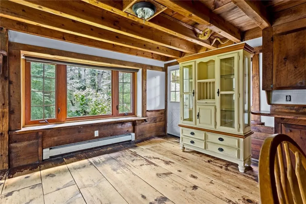 227 Glen Rock Road Exeter RI 02822
