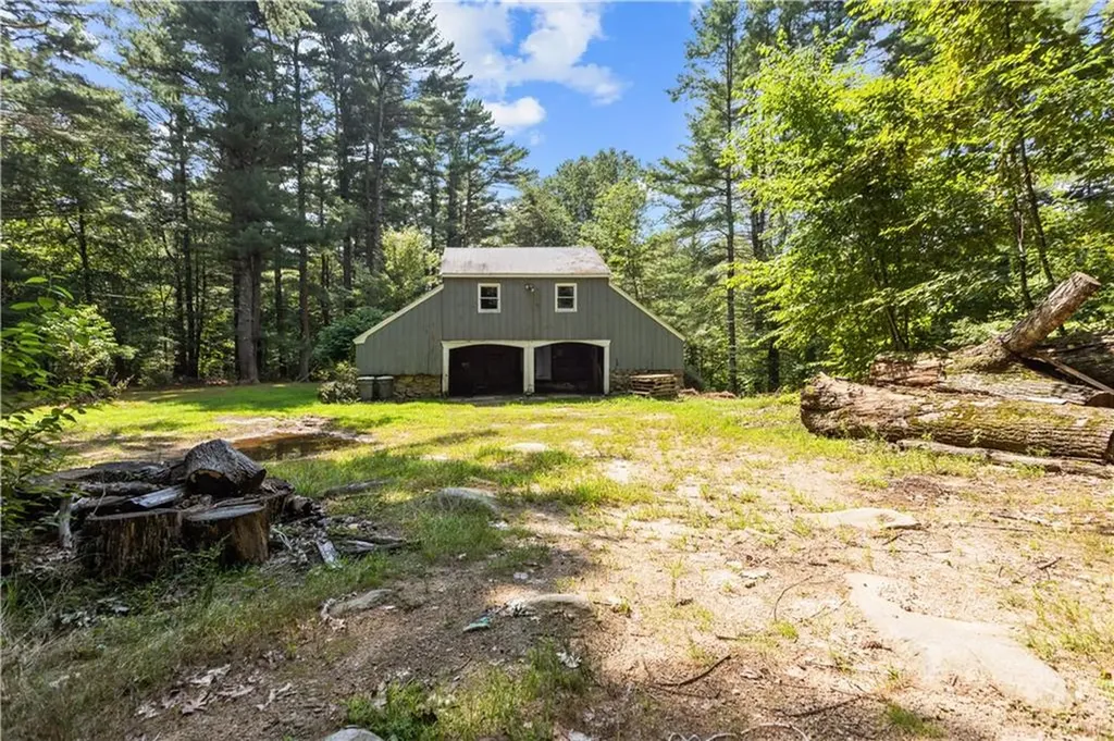 227 Glen Rock Road Exeter RI 02822