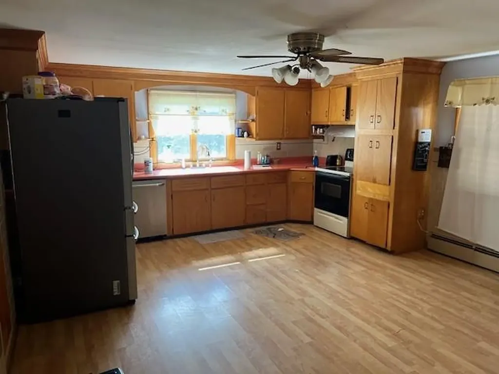 765 Fairmount Street Woonsocket RI 02895