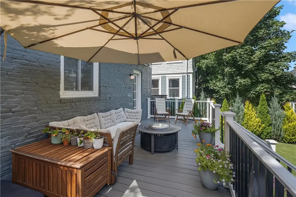 603 Hope Street Providence RI 02906