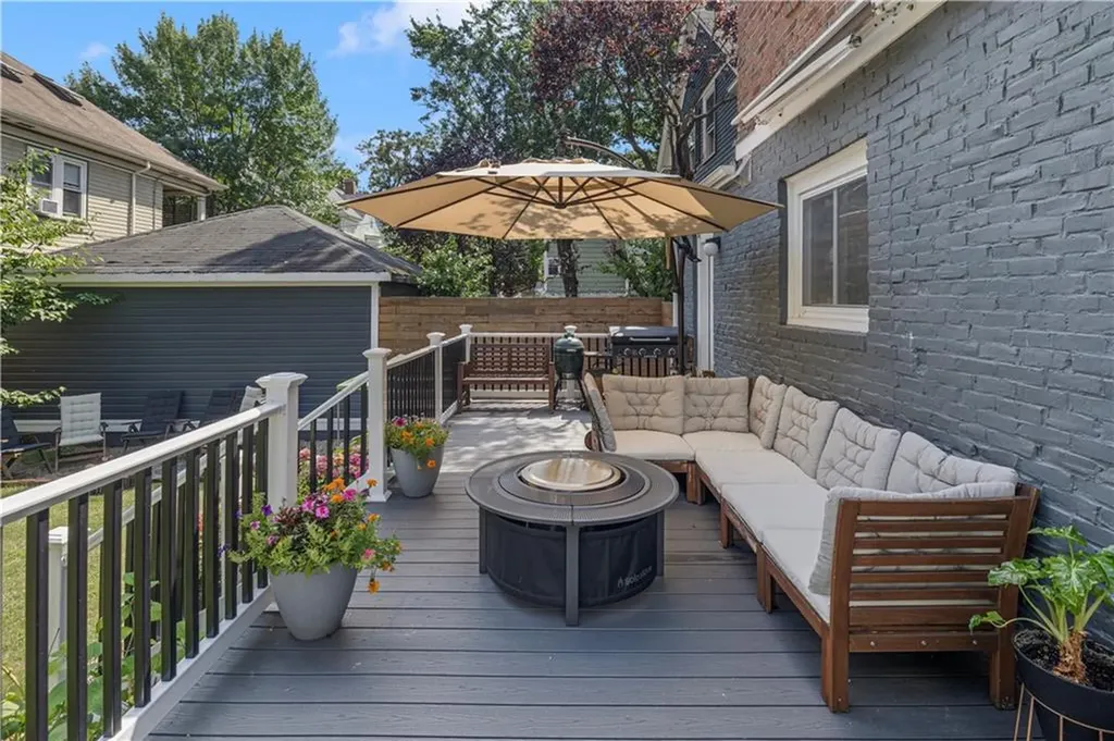 603 Hope Street Providence RI 02906