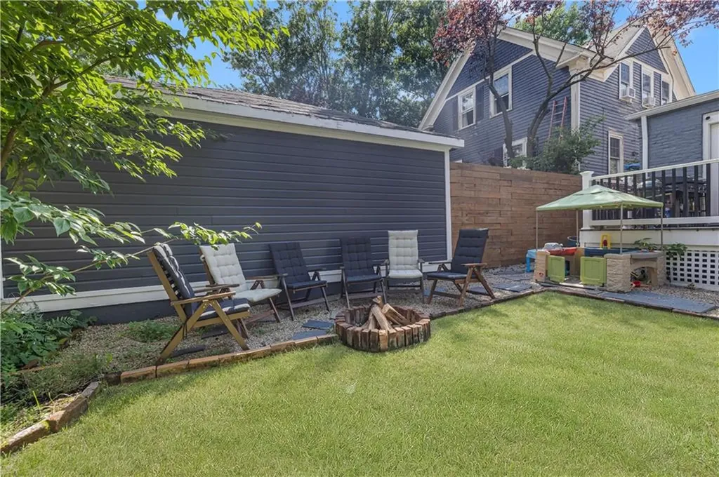 603 Hope Street Providence RI 02906