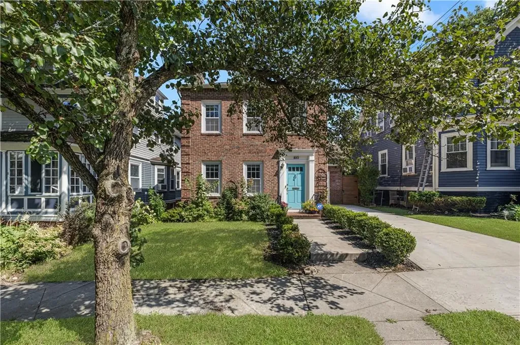 603 Hope Street Providence RI 02906