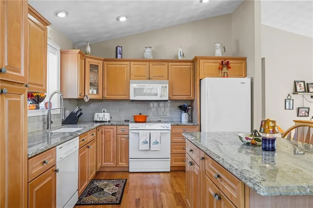 1 Clemence Lane Johnston RI 02919