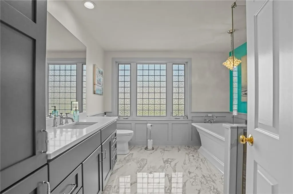 1 Clemence Lane Johnston RI 02919