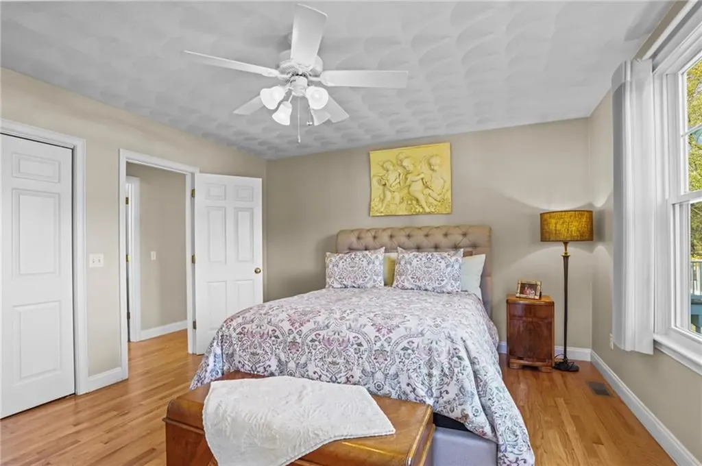1 Clemence Lane Johnston RI 02919