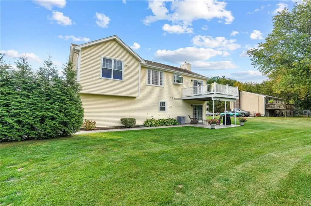 1 Clemence Lane Johnston RI 02919
