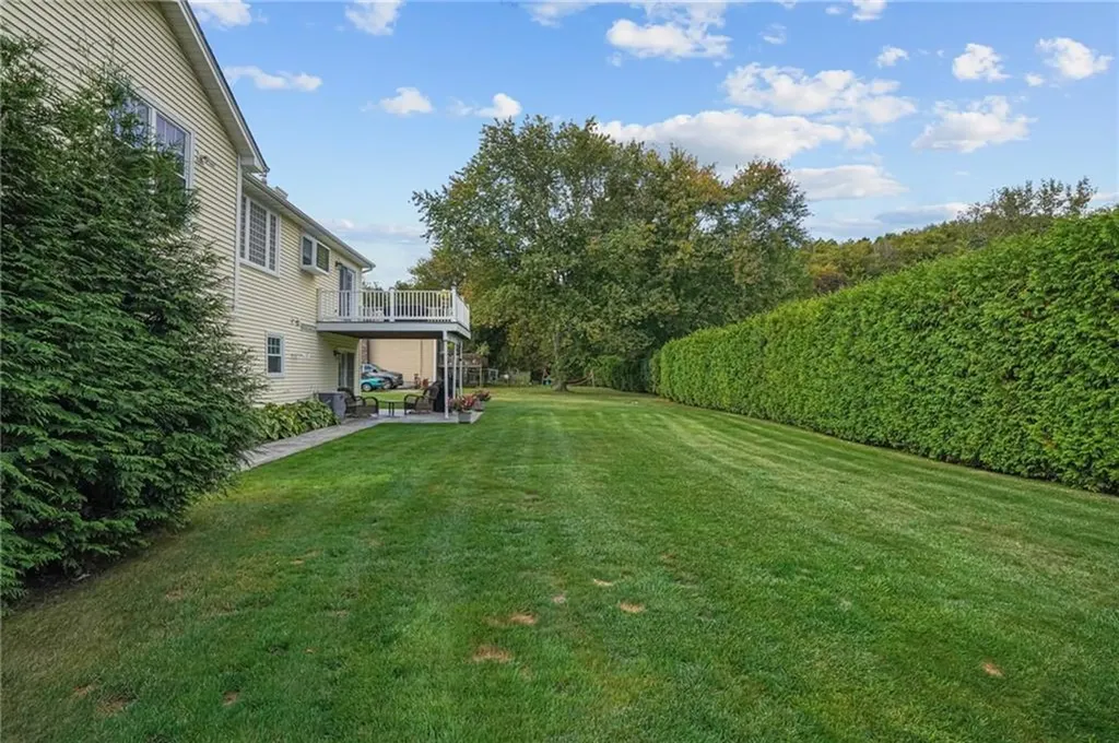 1 Clemence Lane Johnston RI 02919
