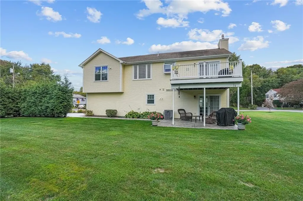 1 Clemence Lane Johnston RI 02919