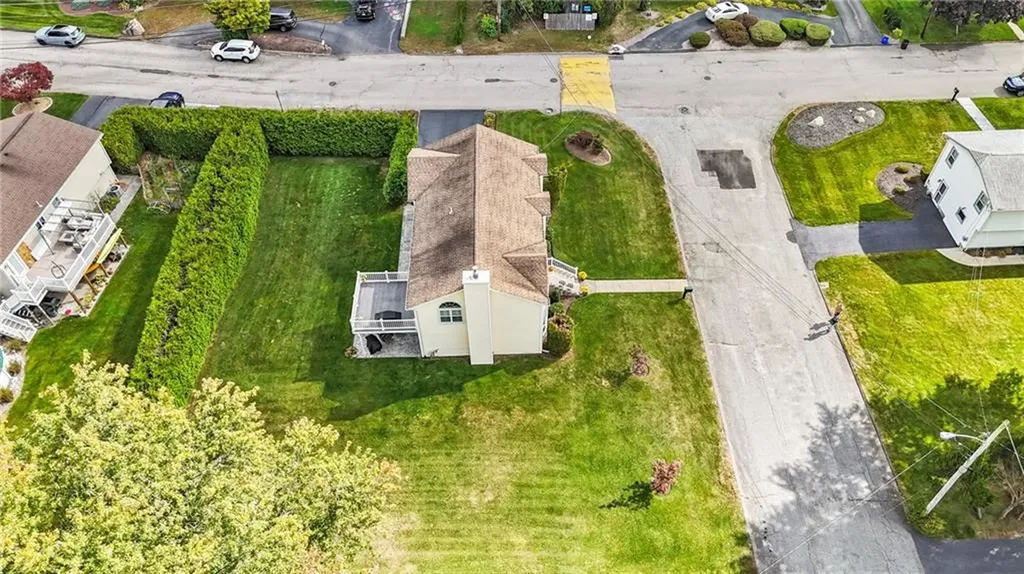1 Clemence Lane Johnston RI 02919