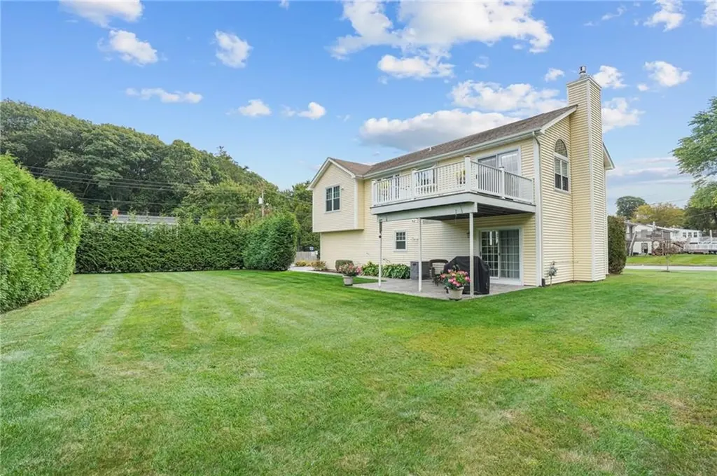 1 Clemence Lane Johnston RI 02919