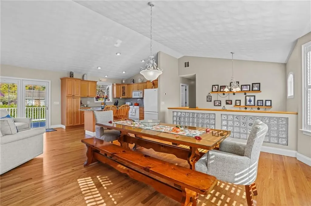 1 Clemence Lane Johnston RI 02919
