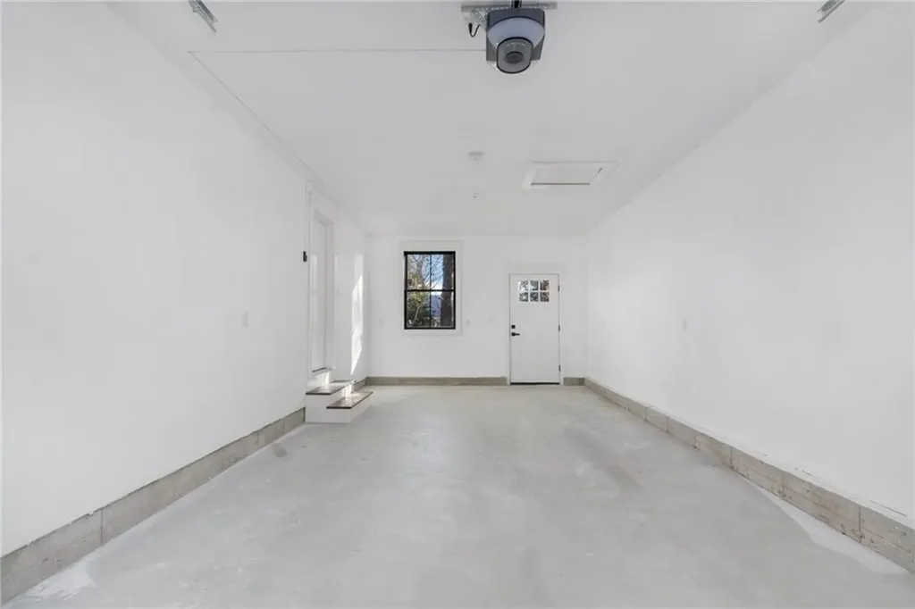 71 Johnson Avenue North Kingstown RI 02852