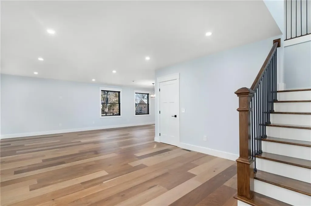 71 Johnson Avenue North Kingstown RI 02852