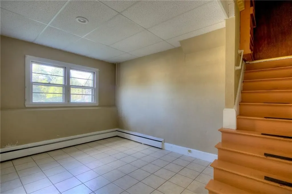 15 Continental Drive Middletown RI 02842