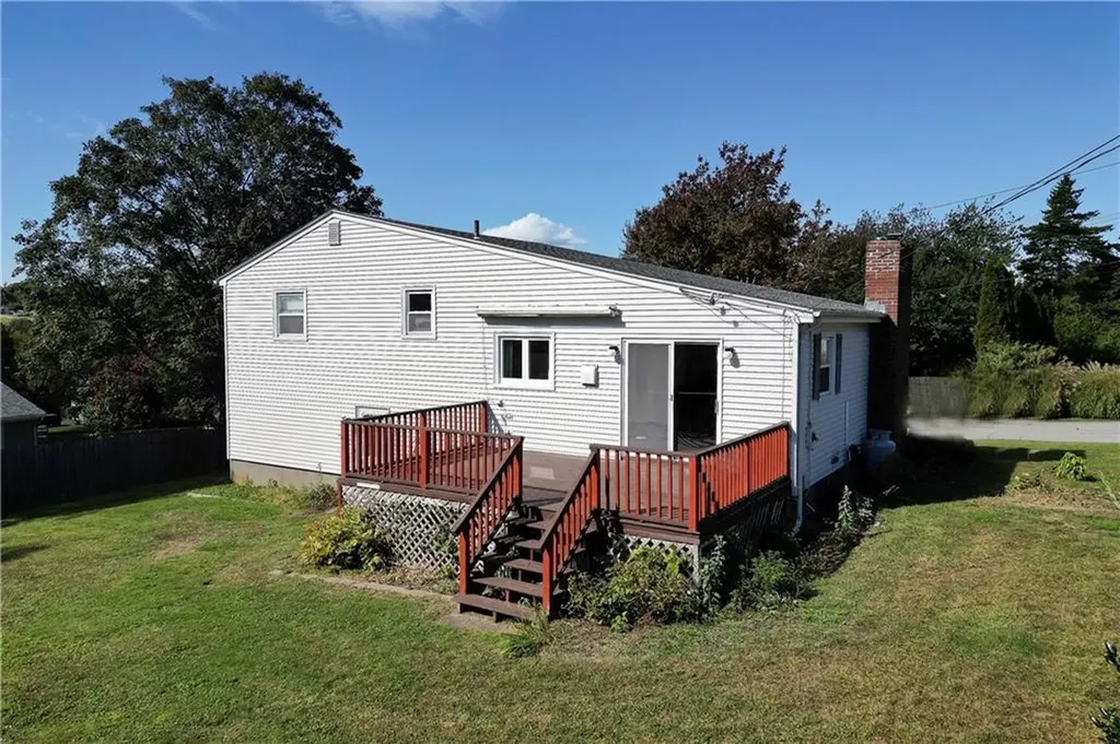 15 Continental Drive Middletown RI 02842
