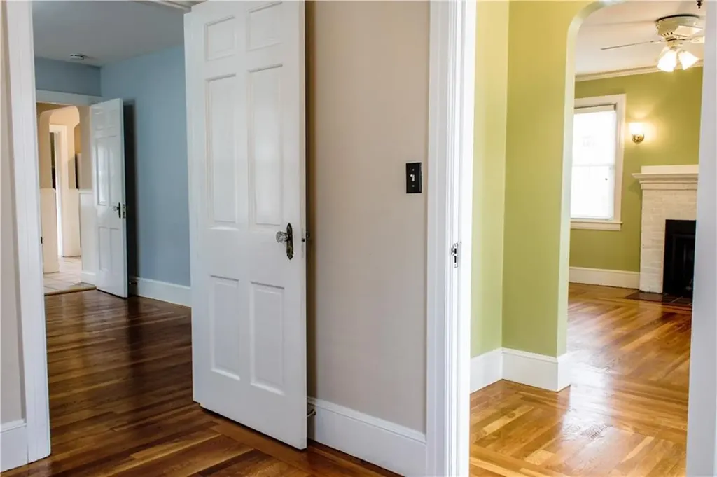 353 Sharon Street Providence RI 02908