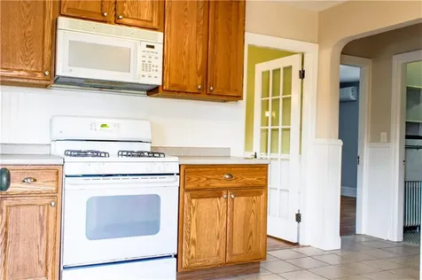 353 Sharon Street Providence RI 02908