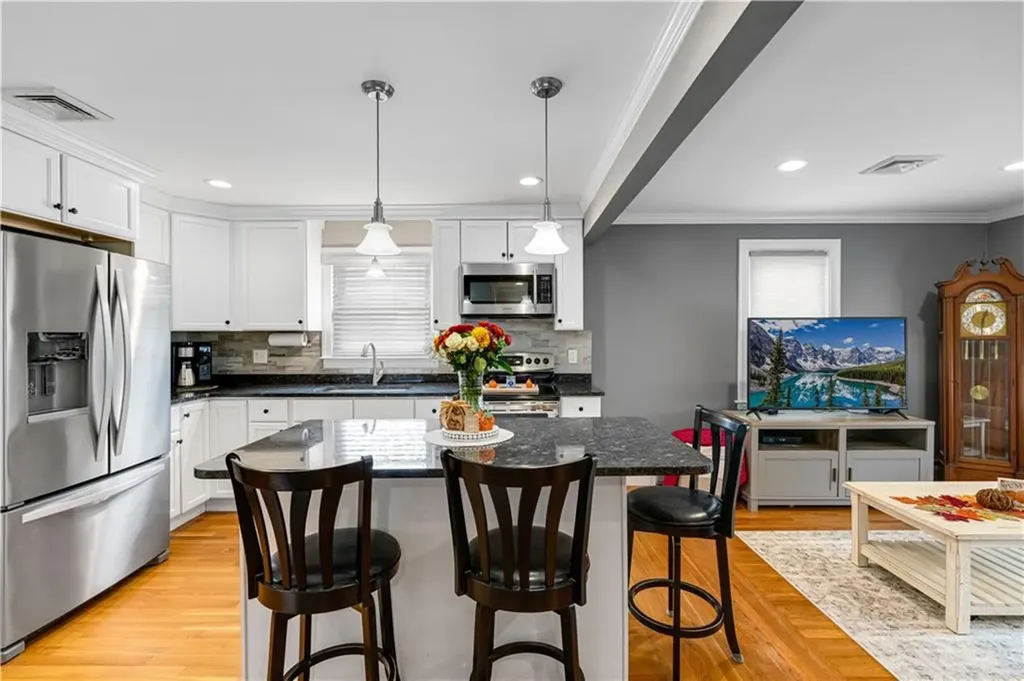 103 Jordan Avenue Cranston RI 02910