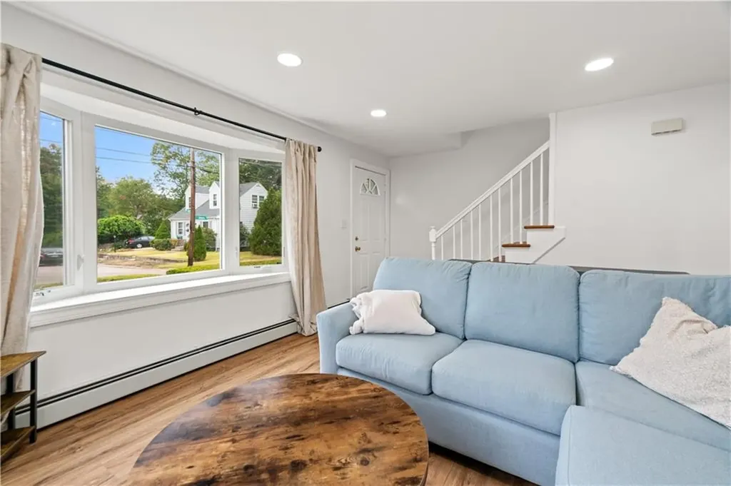 14 Adams Street Smithfield RI 02917