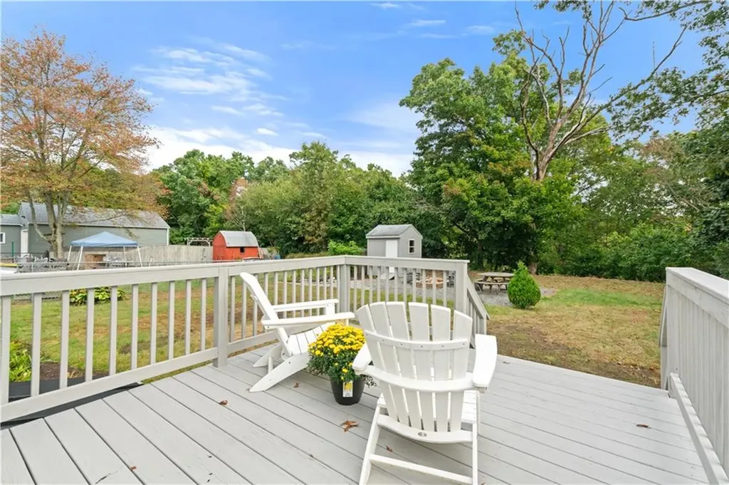 14 Adams Street Smithfield RI 02917