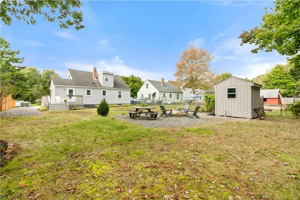 14 Adams Street Smithfield RI 02917