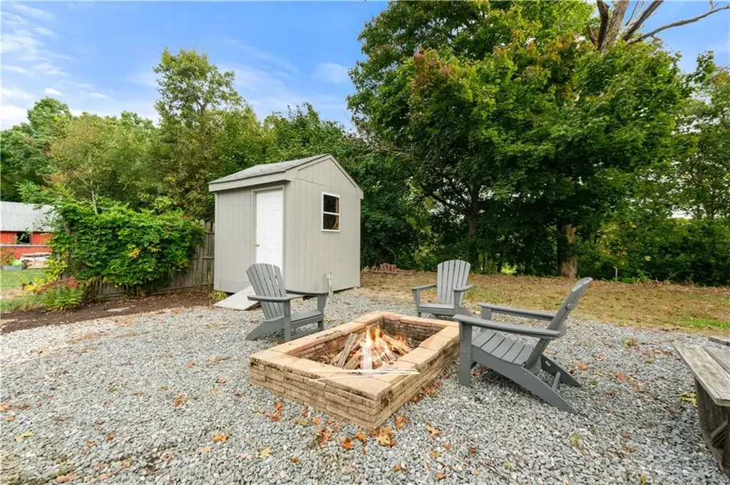 14 Adams Street Smithfield RI 02917