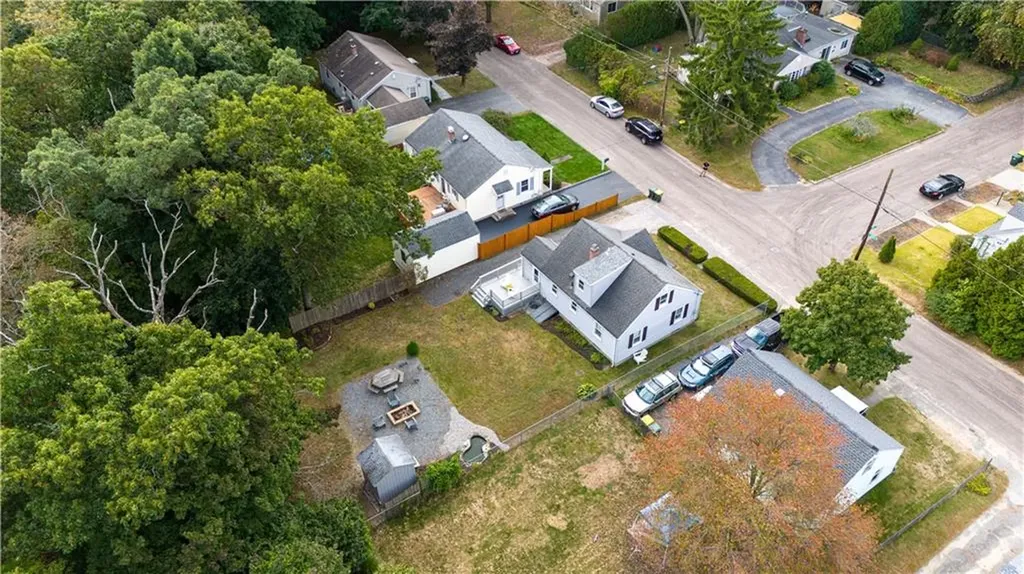 14 Adams Street Smithfield RI 02917
