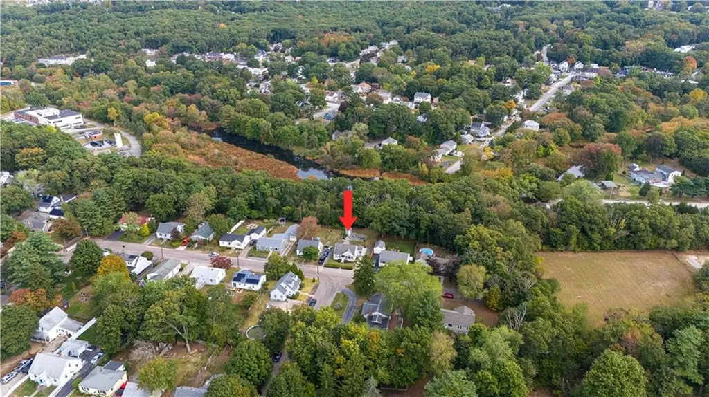 14 Adams Street Smithfield RI 02917
