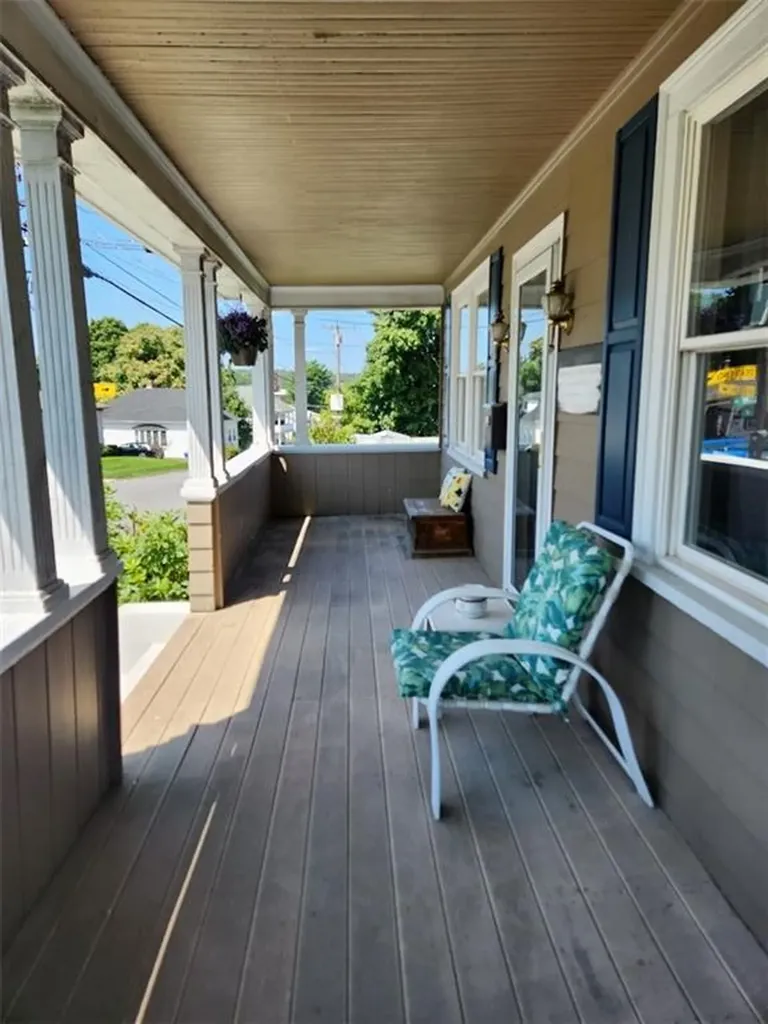 52 Yeoman Avenue Cranston RI 02920