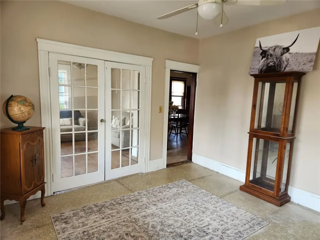 52 Yeoman Avenue Cranston RI 02920