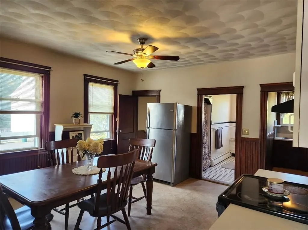 52 Yeoman Avenue Cranston RI 02920